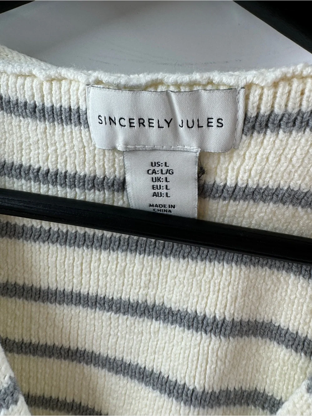 Sincerely Jules Striped Sweater Vest – Women's Large - Picture 4 of 8